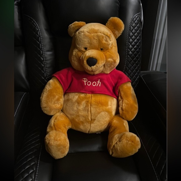 Disney Other - DISNEY WORLD VINTAGE WINNIE THE POOH